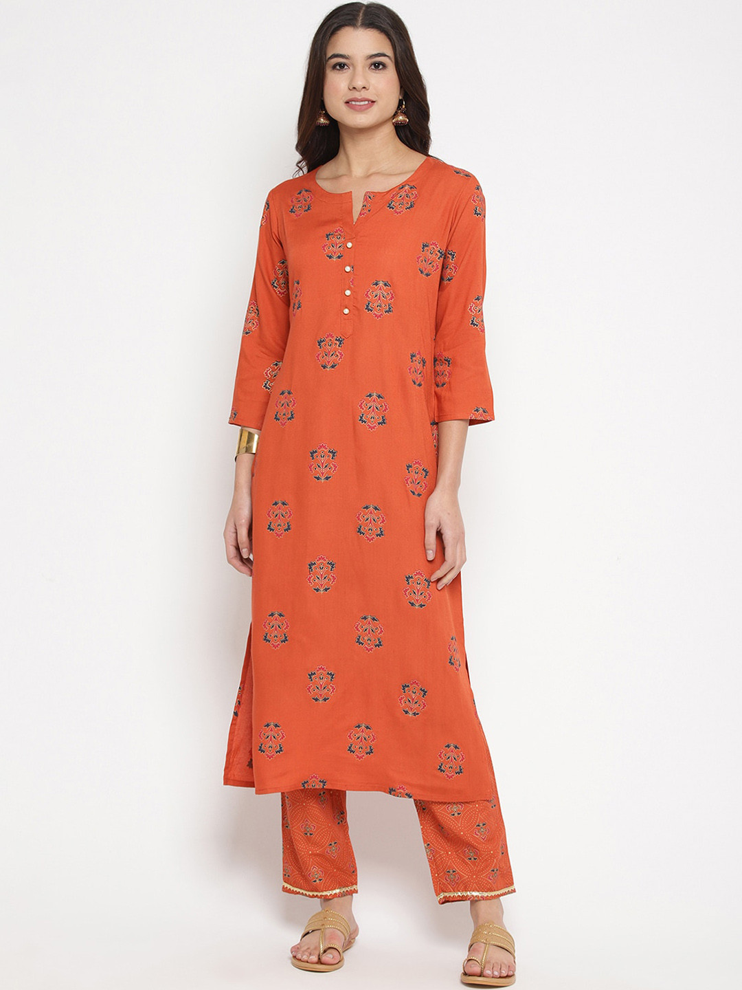 

Prakhya Women Red Ethnic Motifs Printed Regular Kurta with Trousers