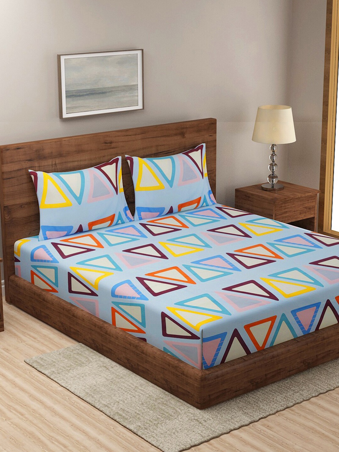 

KLOTTHE Turquoise Blue & White Geometric 210 TC King Bedsheet with 2 Pillow Covers