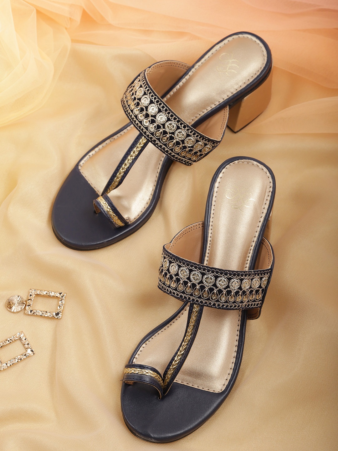 

House of Pataudi Navy Blue & Gold-Toned Sequenced Embellished Leather Block Sandals