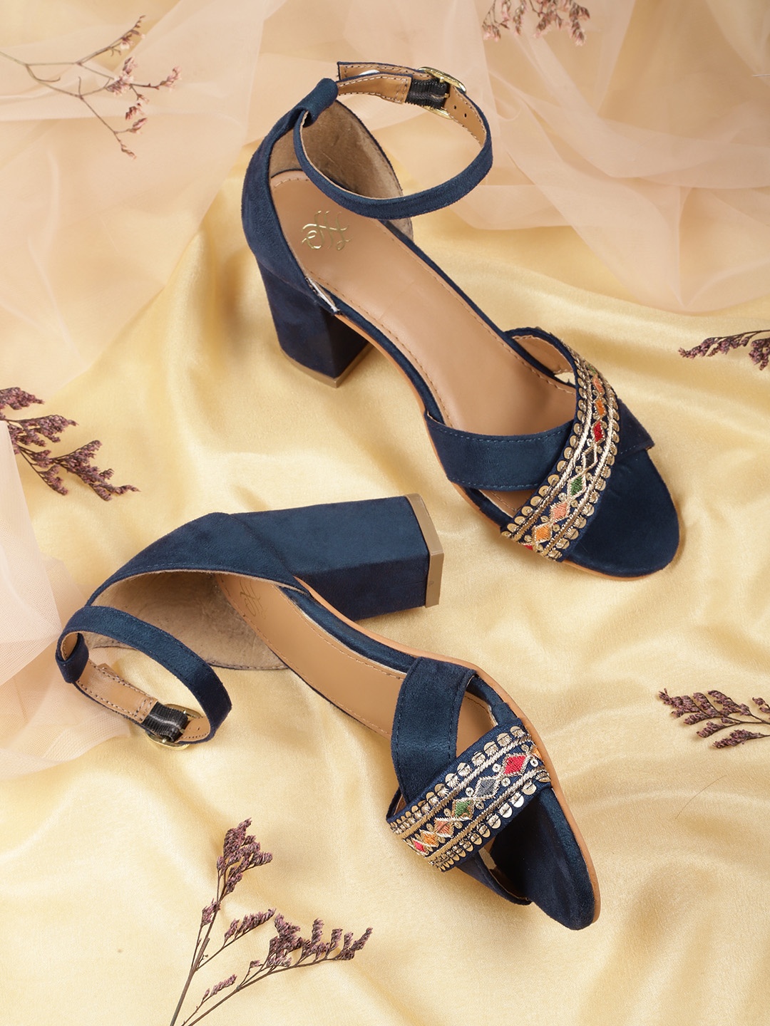 

House of Pataudi Navy Blue & Gold-Toned Ethnic Embellished Handcrafted Mid-Top Block Heels