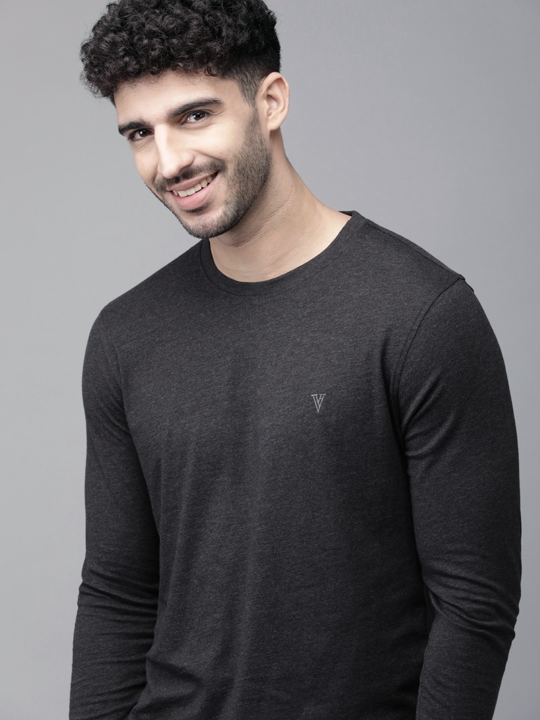 

Van Heusen Athleisure Men Solid Pure Cotton Antibacterial Smart Tech T-Shirt, Charcoal