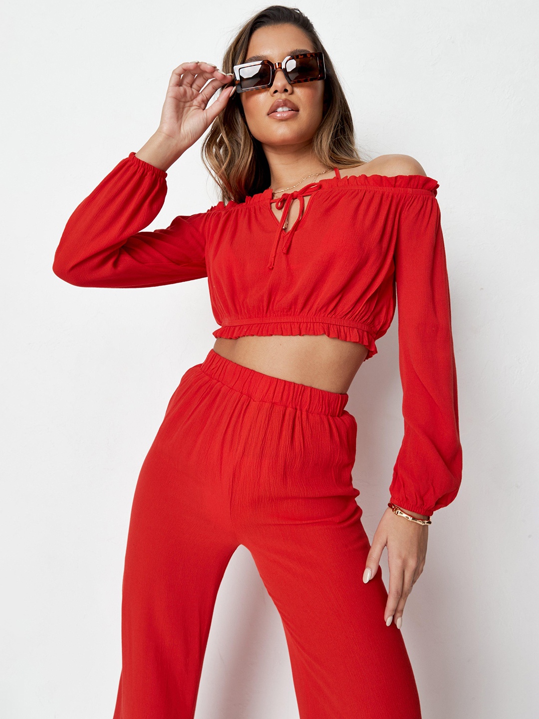 

Missguided Red Solid Off-Shoulder Two-Piece