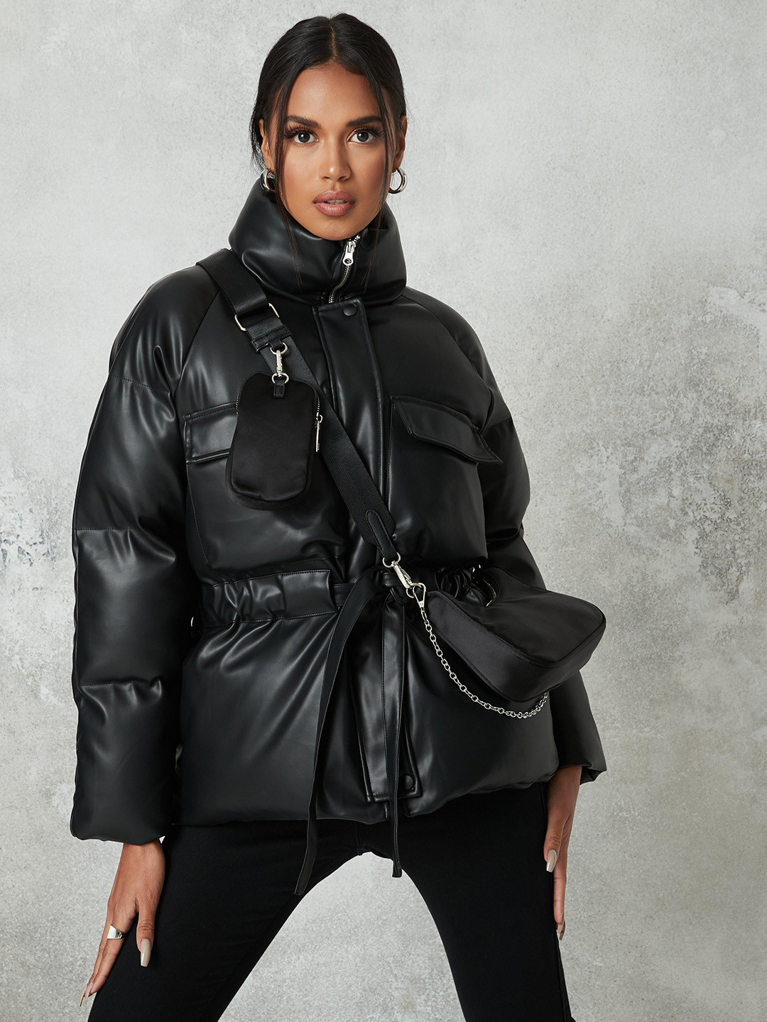 

Missguided Women Black Solid Padded Jacket