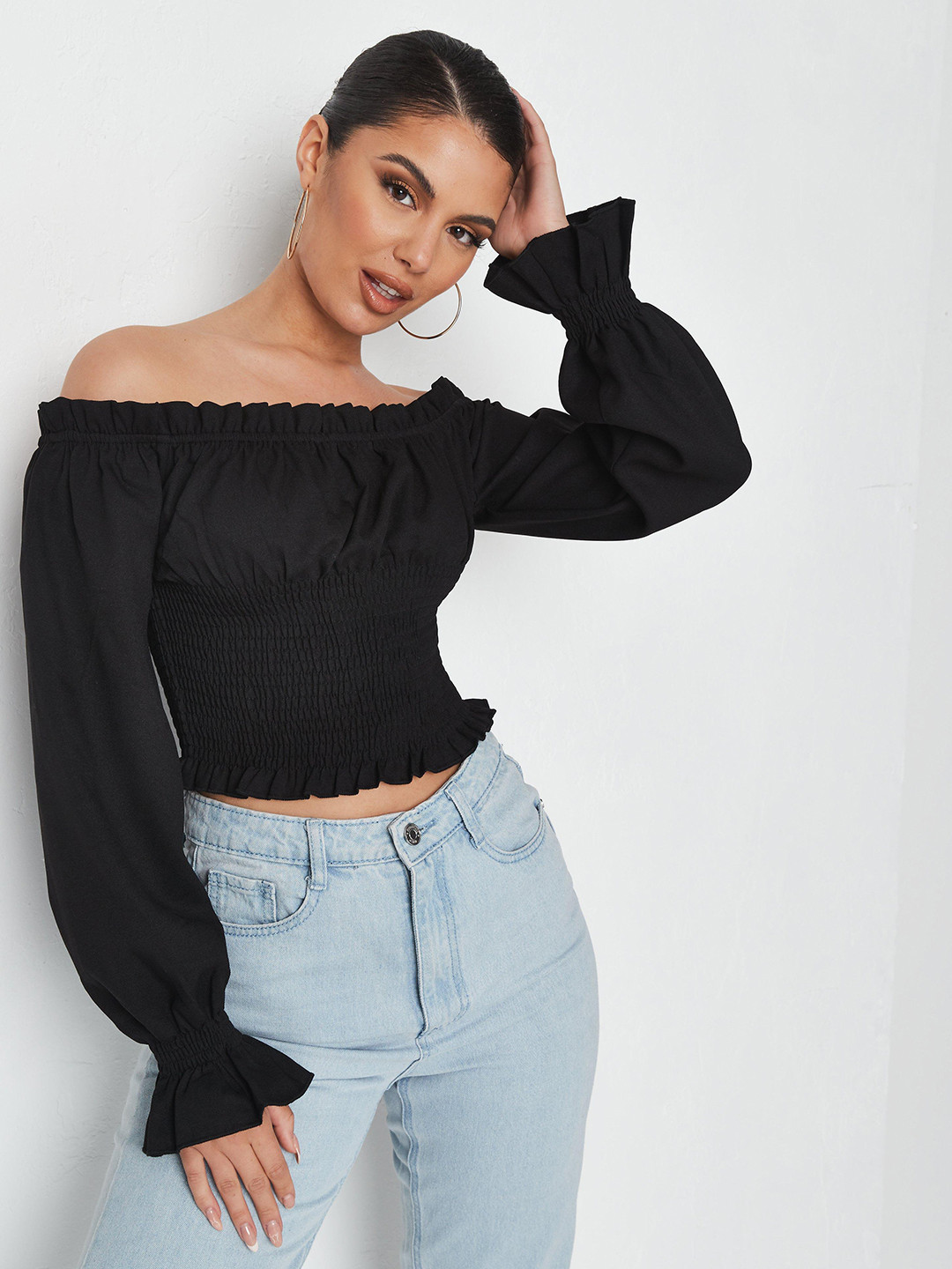 

Missguided Black Solid Off-Shoulder Smocked Bardot Crop Top