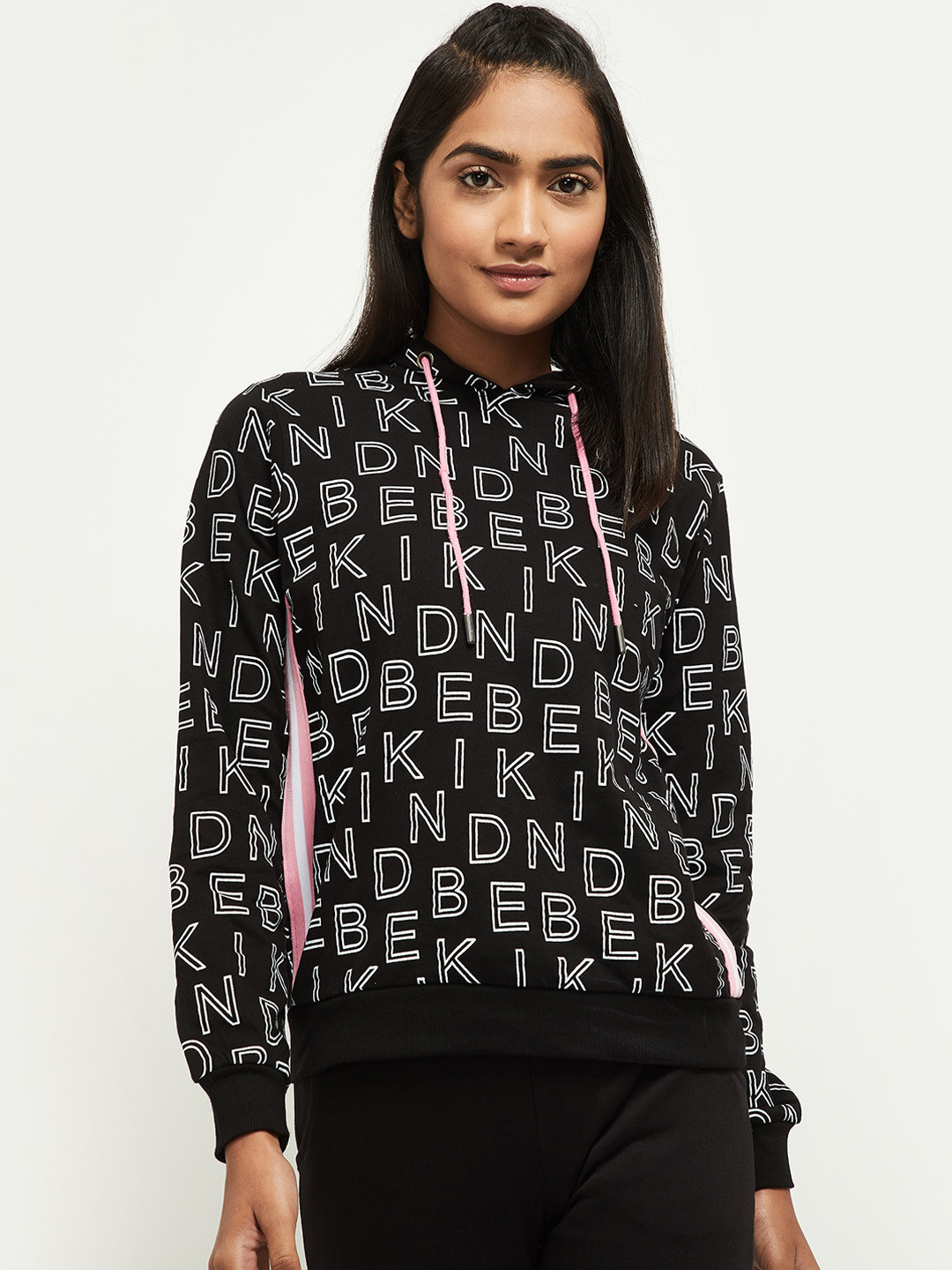 

max Women Black & White Pure Cotton Typography Printed Pullover Sweatshirt