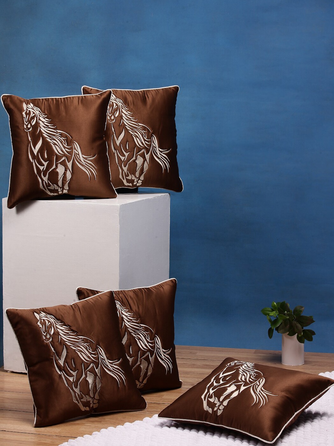 

DREAM WEAVERZ Brown & Beige Set of 5 Ethnic Motifs Satin Square Cushion Covers