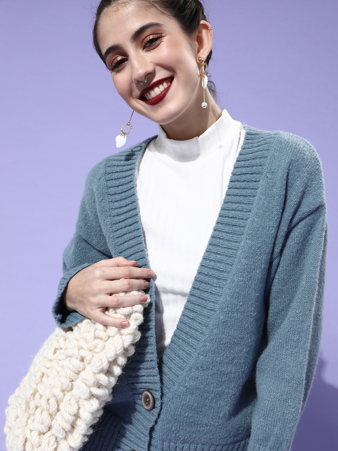 

Insua Women Blue Solid Slouchy Cardigan