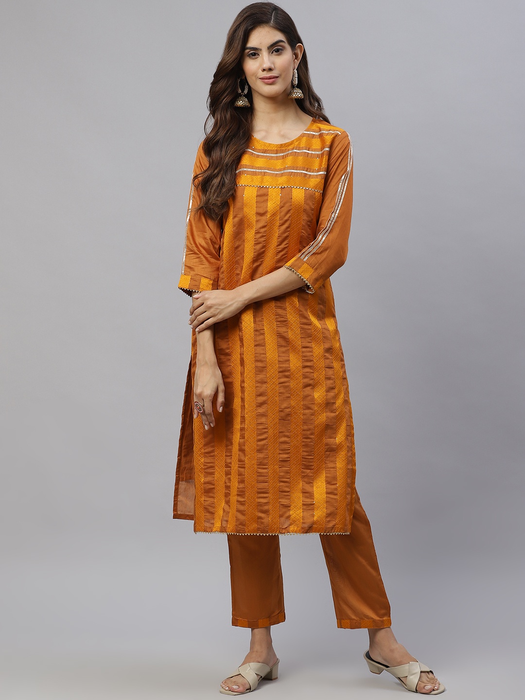 

SWAGG INDIA Women Mustard Yellow Regular Gotta Patti Kurta with Trousers