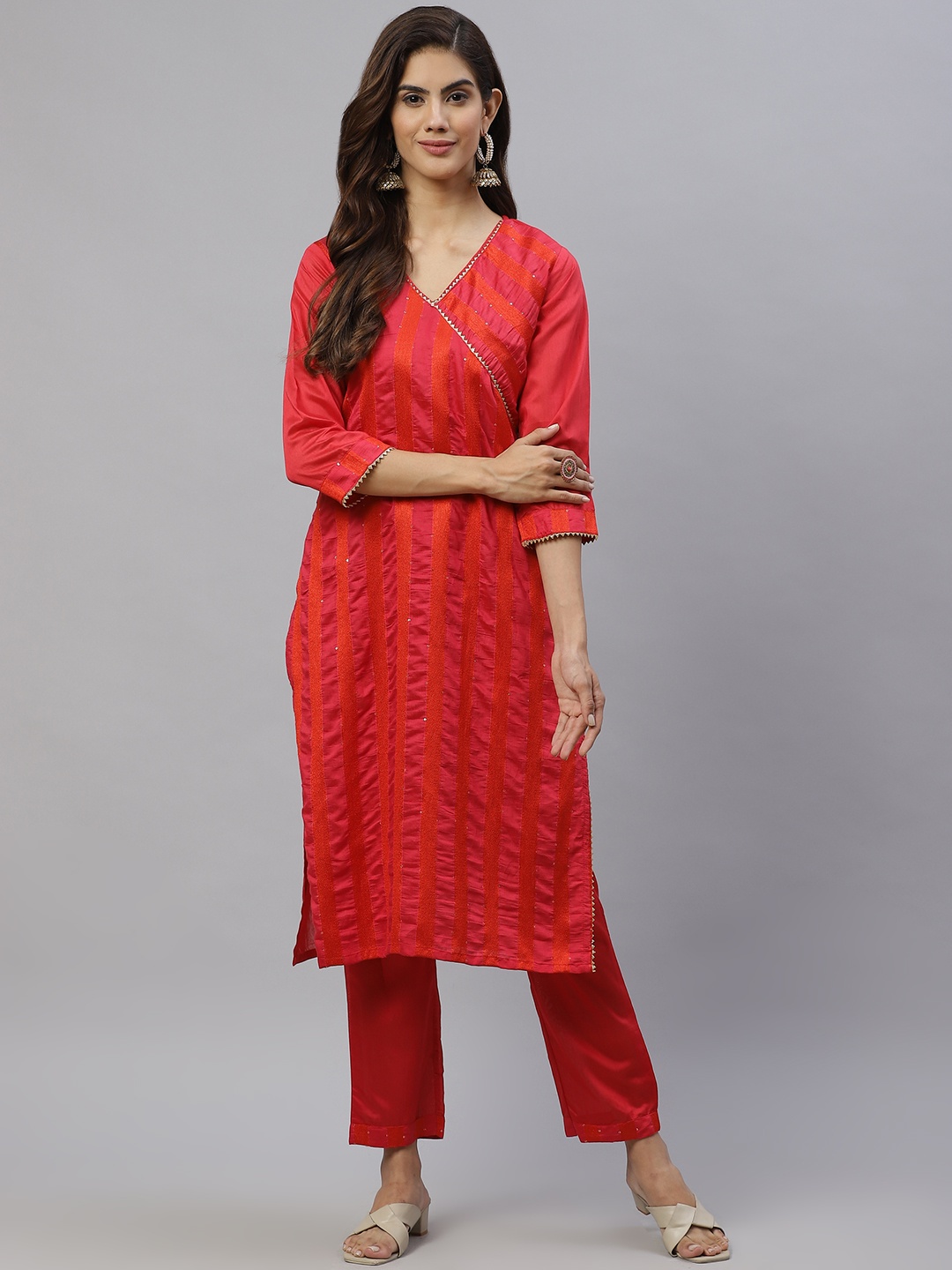 

SWAGG INDIA Women Red Panelled Gotta Patti Kurta with Trousers