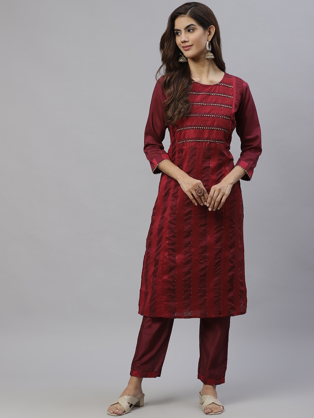 

SWAGG INDIA Women Maroon Panelled Gotta Patti Kurta with Trousers