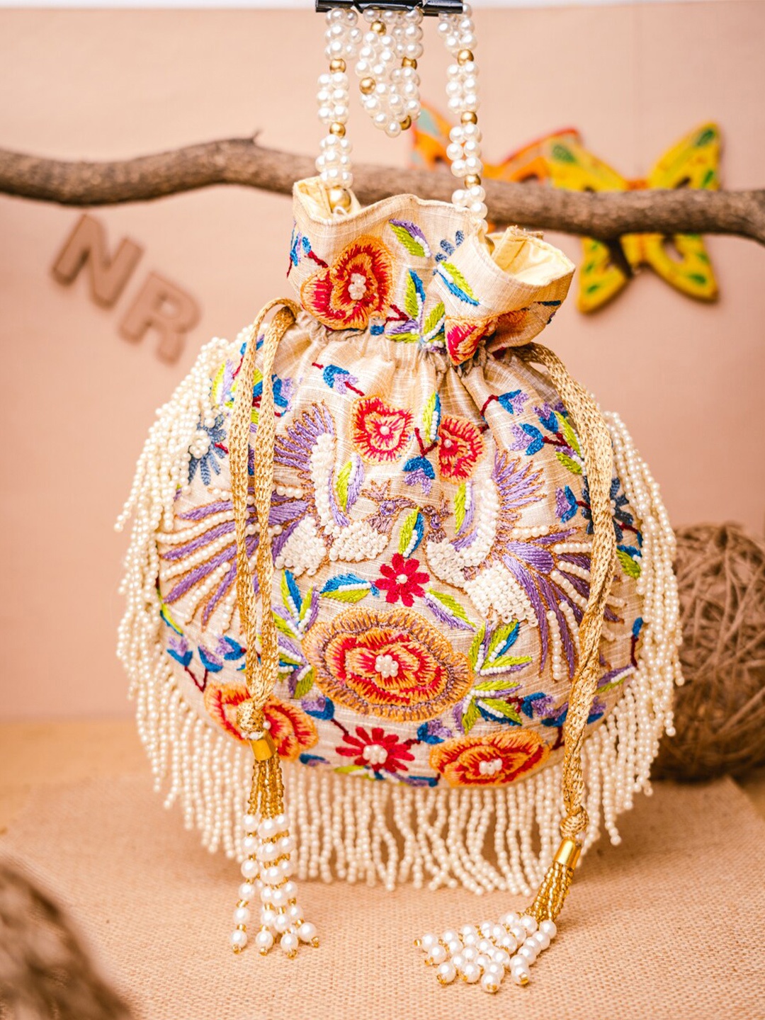 

NR By Nidhi Rathi Women Cream-Colored & Purple Embroidered Potli Clutch
