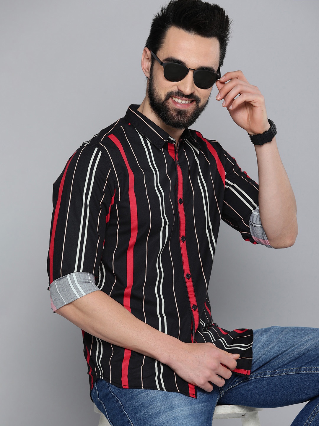 

HERE&NOW Men Black Slim Fit Striped Casual Shirt