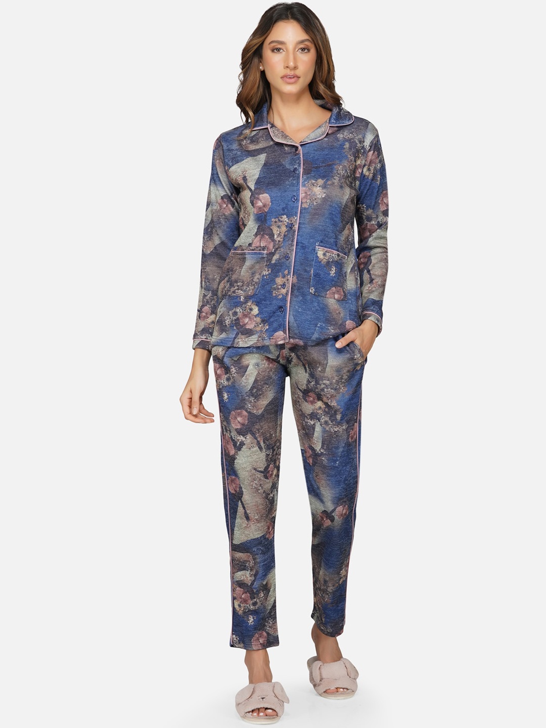 

FABNEST Women Navy Blue & Grey Printed Night suit