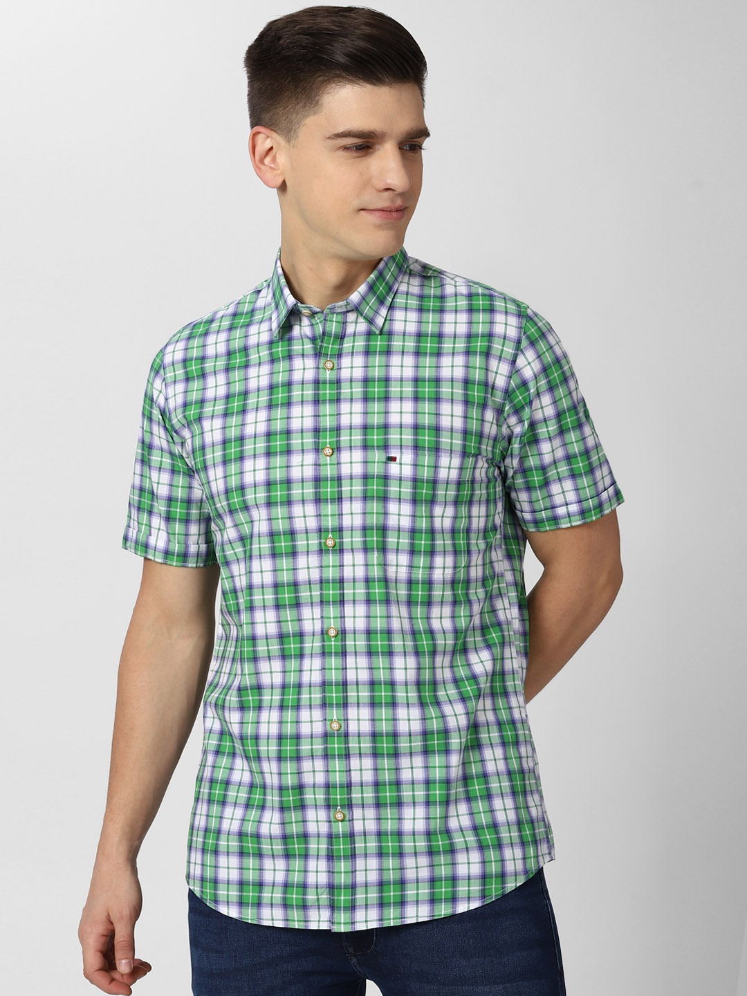 

Peter England Casuals Men Green Pure Cotton Slim Fit Tartan Checked Casual Shirt