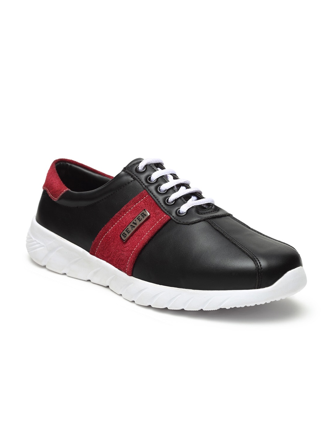 

BEAVER Men Black & Red Colourblocked Sneakers