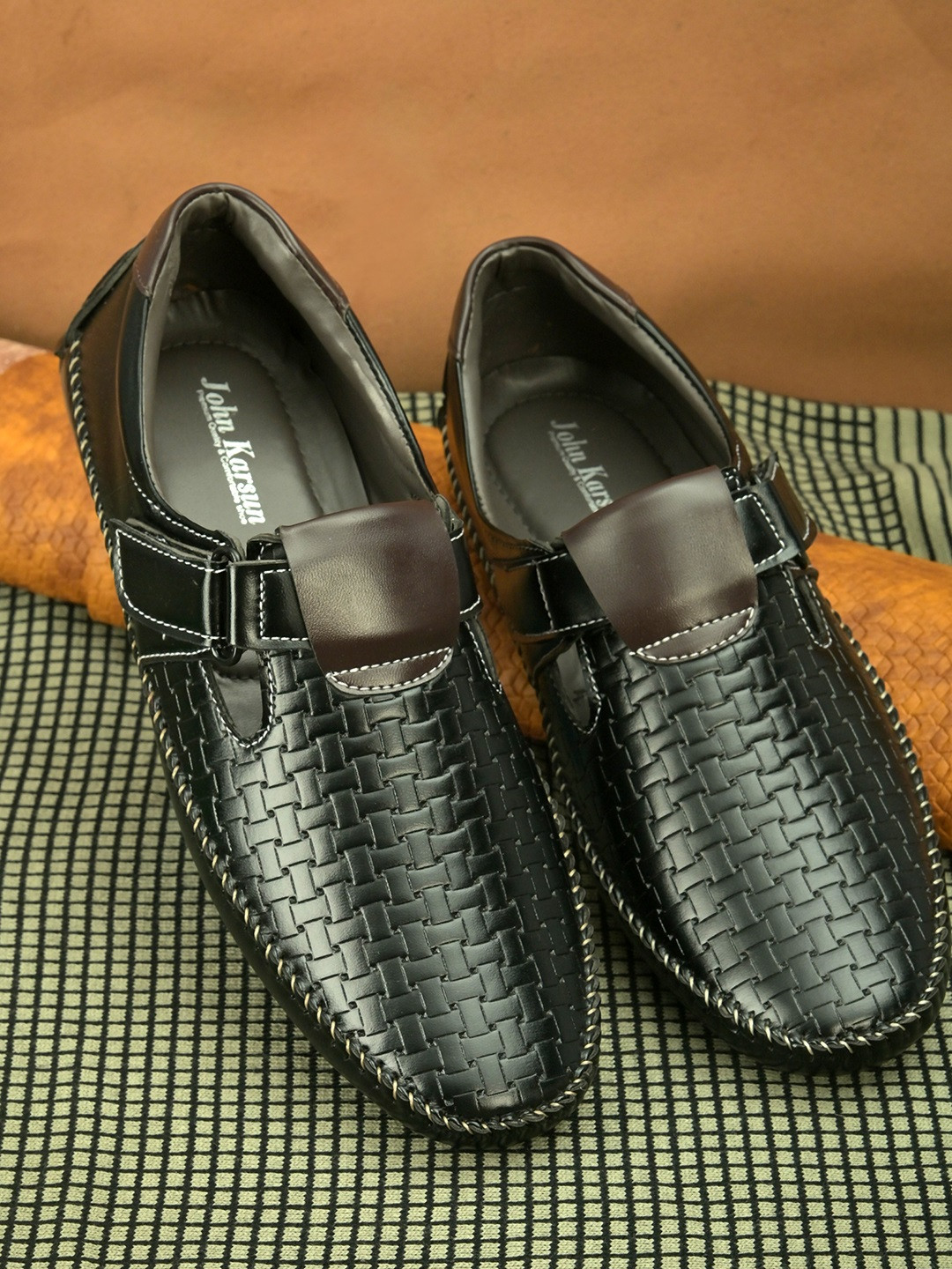 

John Karsun Men Black Shoe-Style Sandals