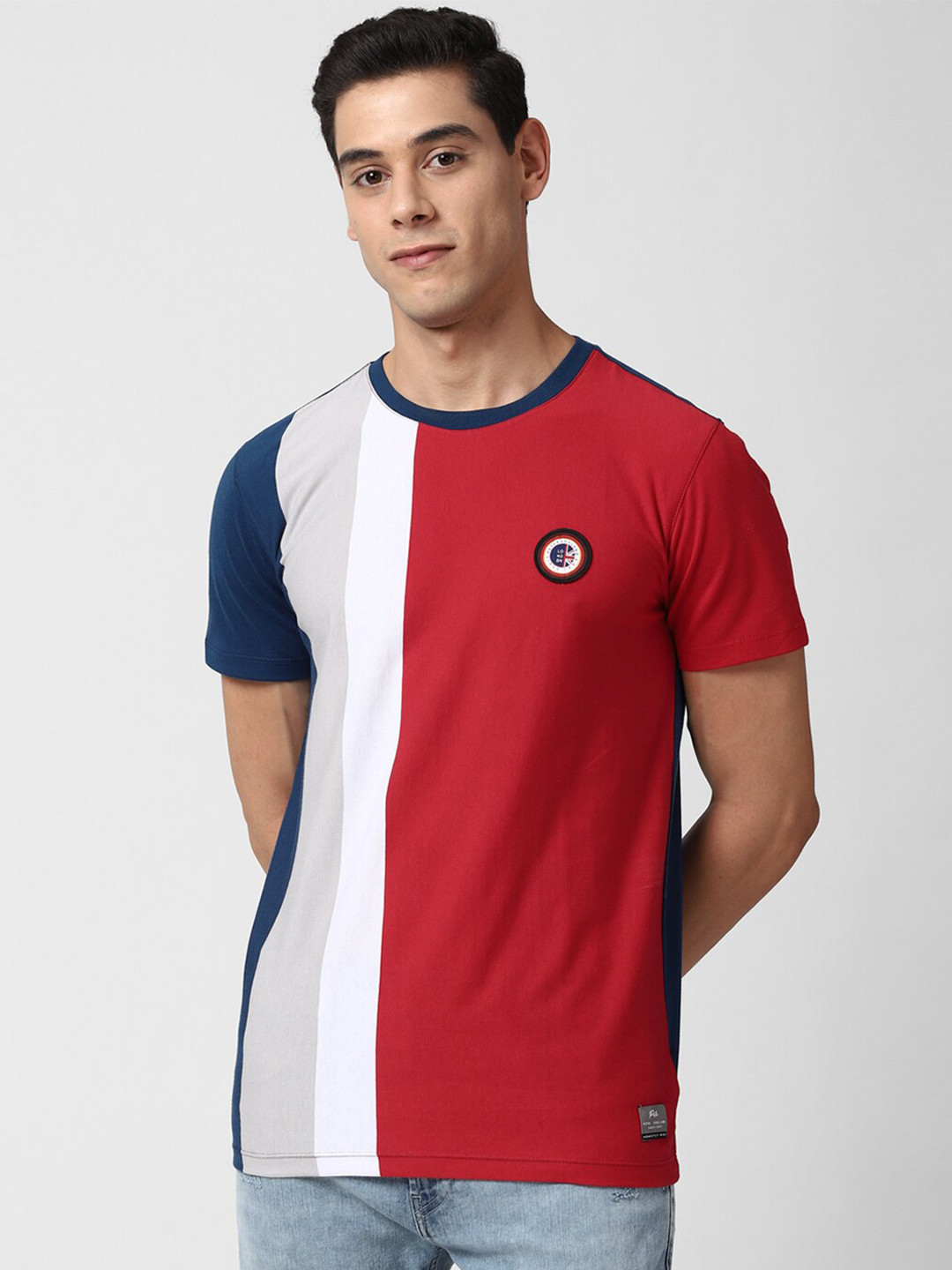 

Peter England Casuals Men Red & White Colourblocked Slim Fit T-shirt