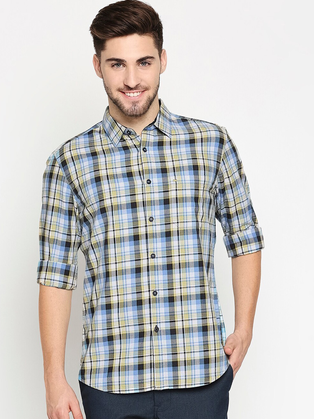 

Basics Men Blue Slim Fit Tartan Checks Pure Cotton Casual Shirt