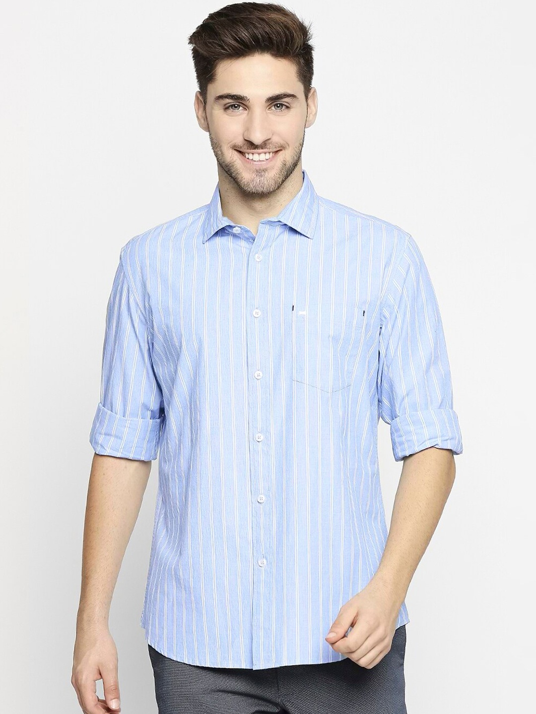 

Basics Men Blue Slim Fit Pure Cotton Striped Casual Shirt