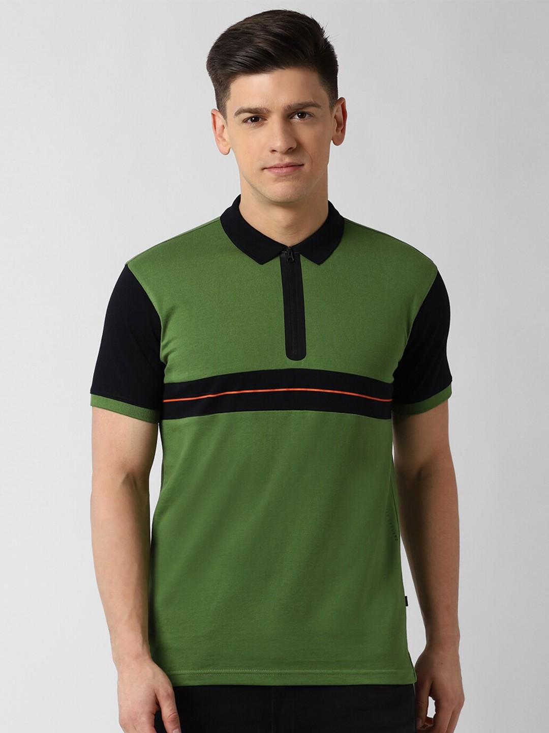 

Peter England Casuals Men Green & Black Colourblocked Polo Collar T-shirt