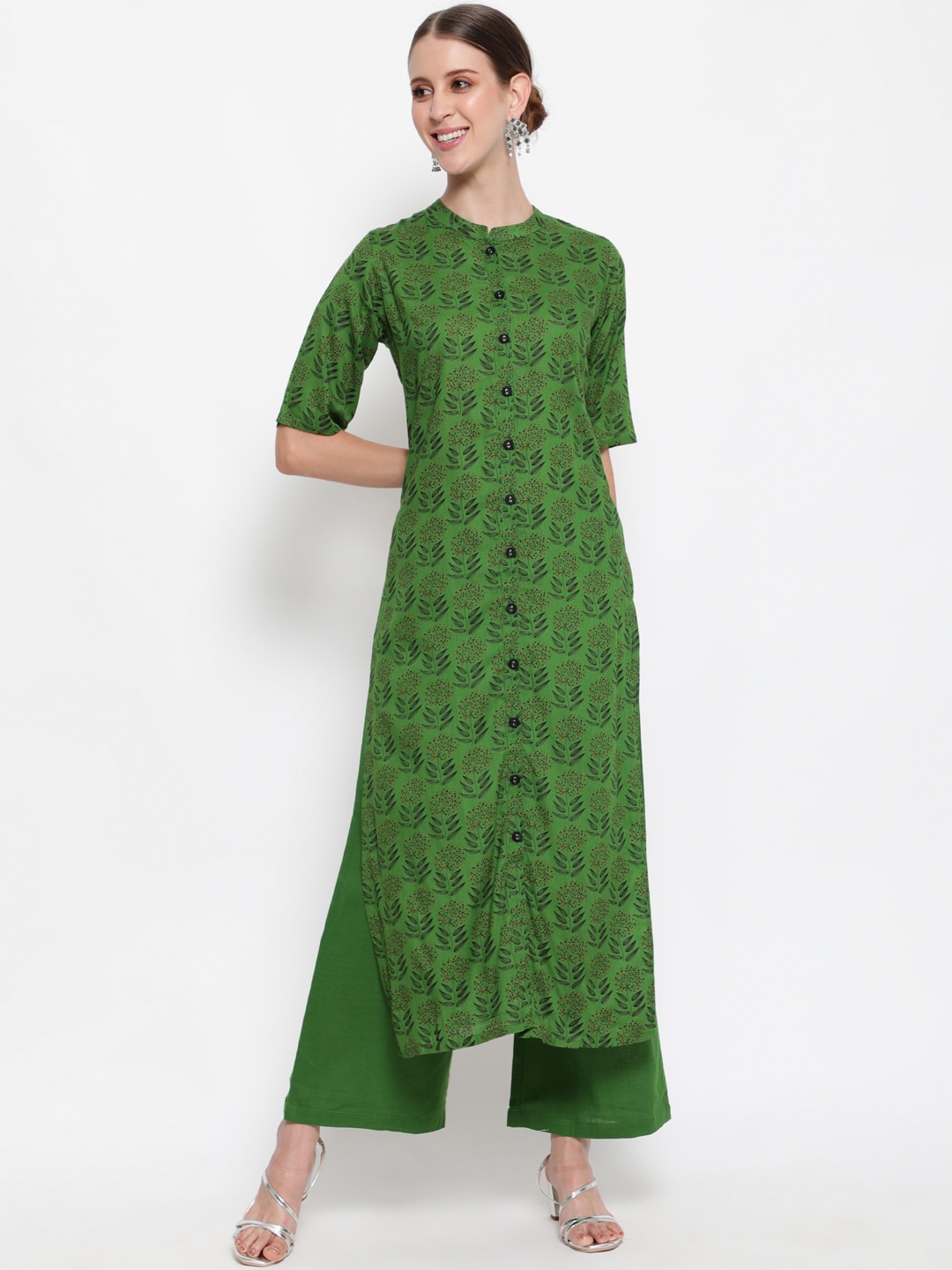 

antaran Women Green Floral Printed Regular Pure Cotton Kurta with Palazzos