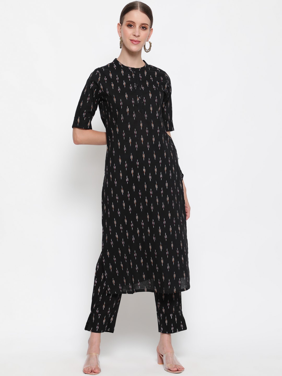 

antaran Women Black & White Printed Regular Pure Cotton Kurta with Trousers