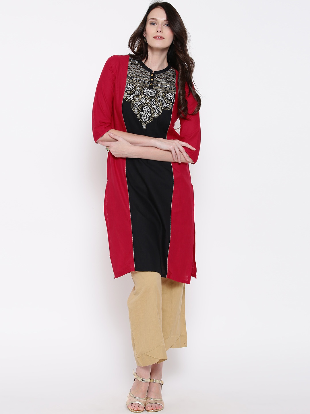 

AURELIA Women Red Embroidered Straight Kurta