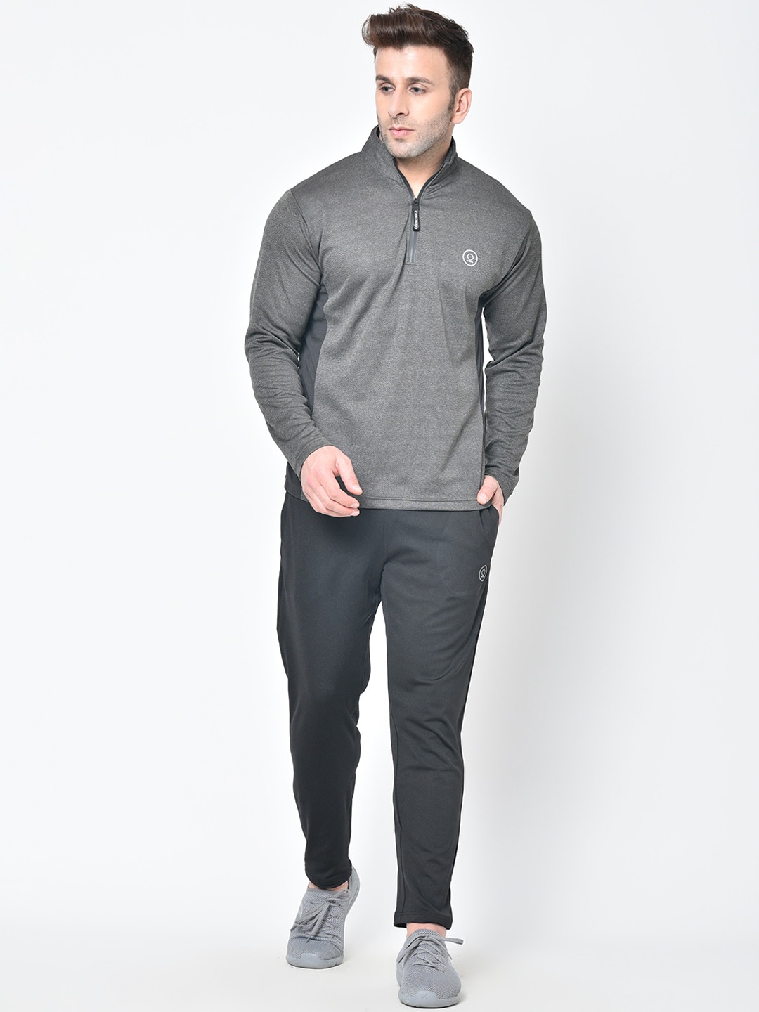 

Chkokko Men Grey & Black Solid Full Sleeve Zipper Sports Gym Track suit