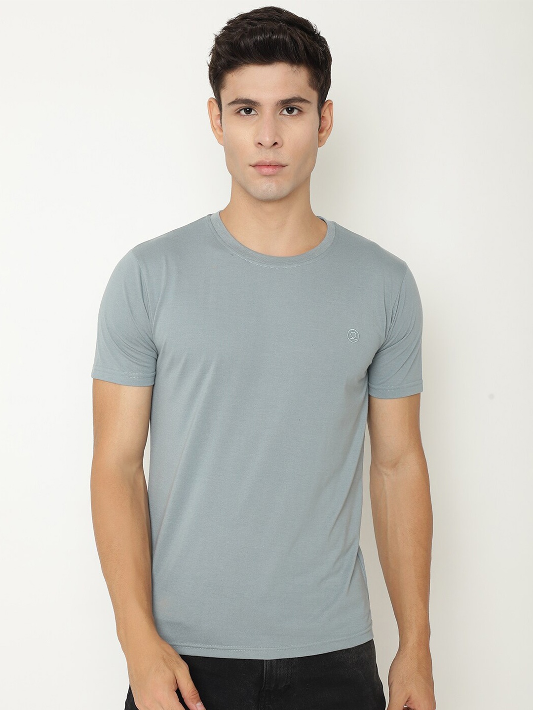 

Chkokko Men Grey Training or Gym T-shirt