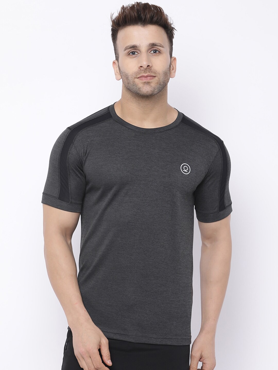 

CHKOKKO Men Grey T-shirt