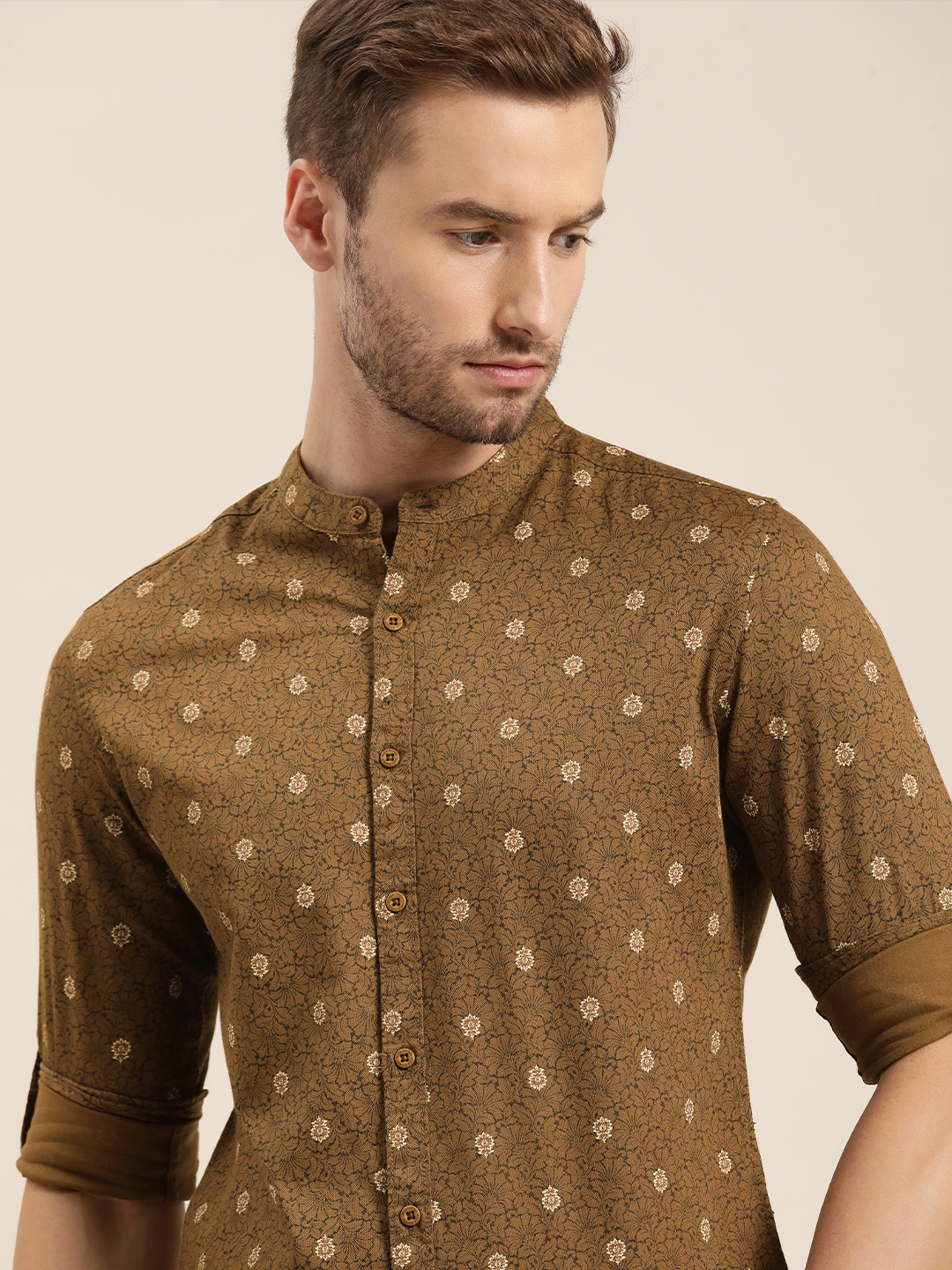 

Moda Rapido Men Beige Floral Printed Casual Shirt