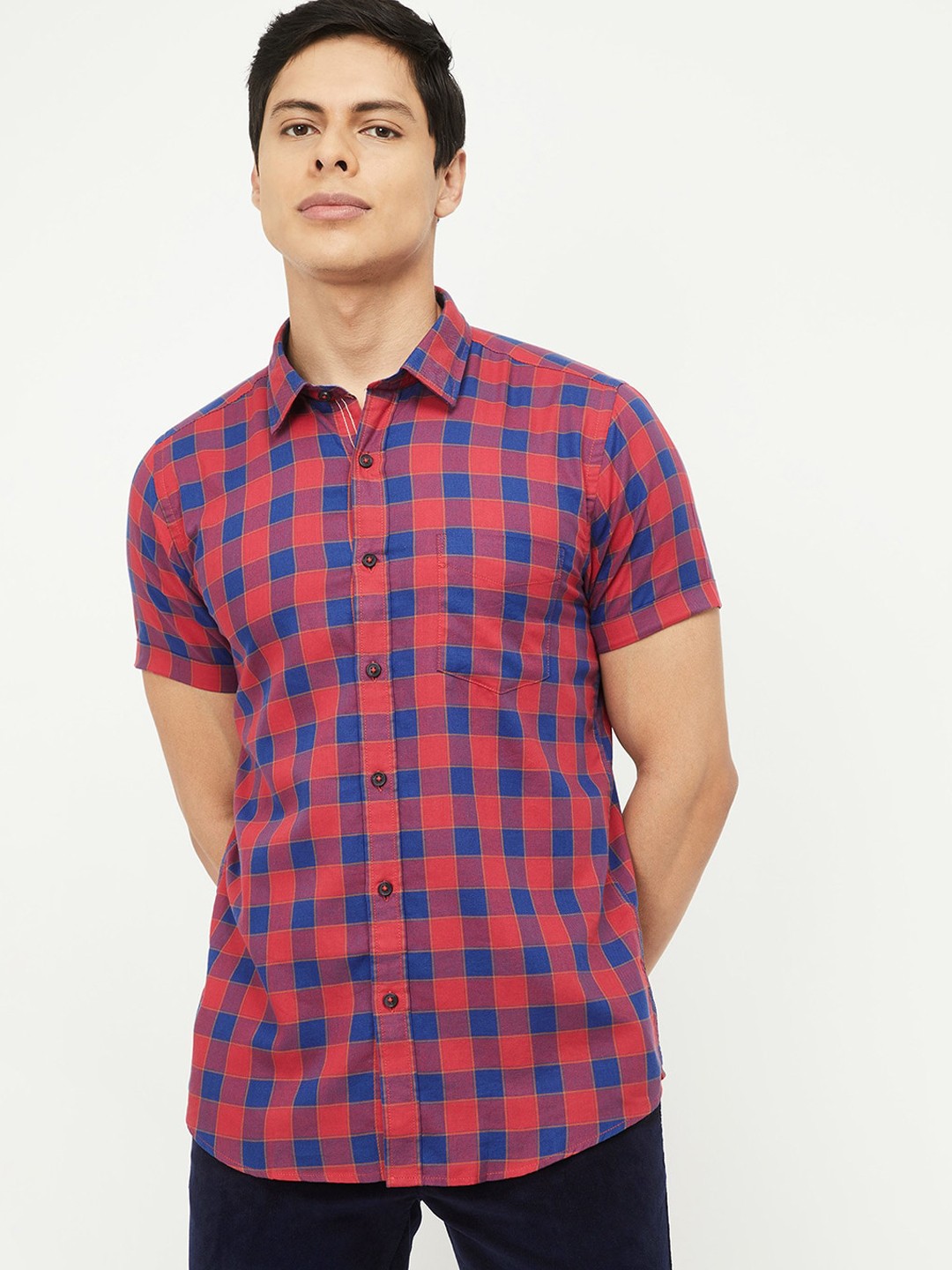 

max Men Red Buffalo Checks Opaque Checked Casual Shirt