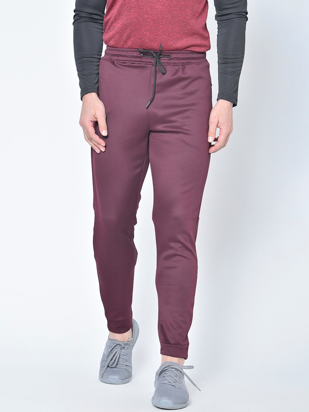 

CHKOKKO Men Maroon Solid Regular-Fit Gym Track Pants