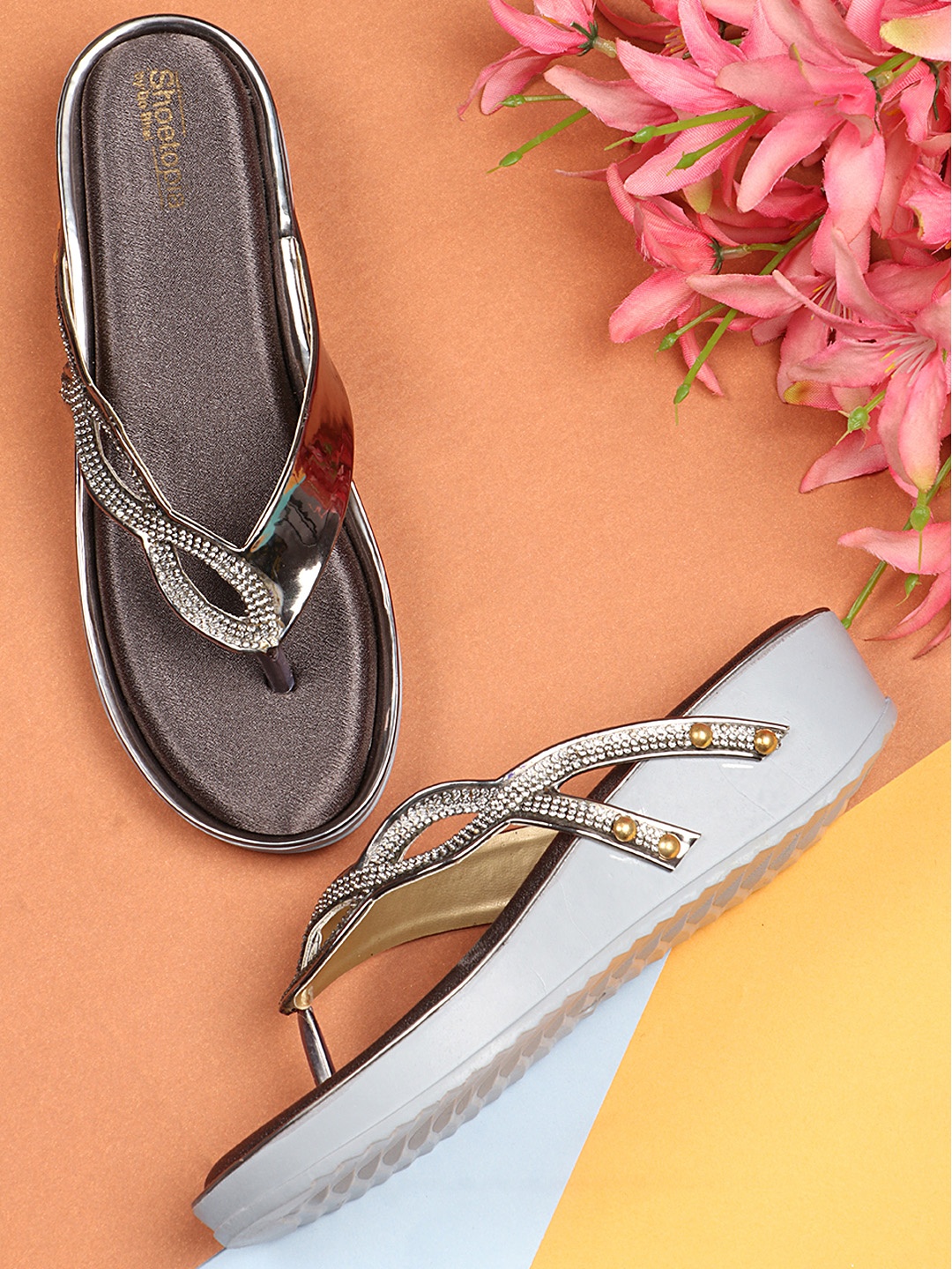 

Shoetopia Grey Embellished Ethnic Flatform Sandals