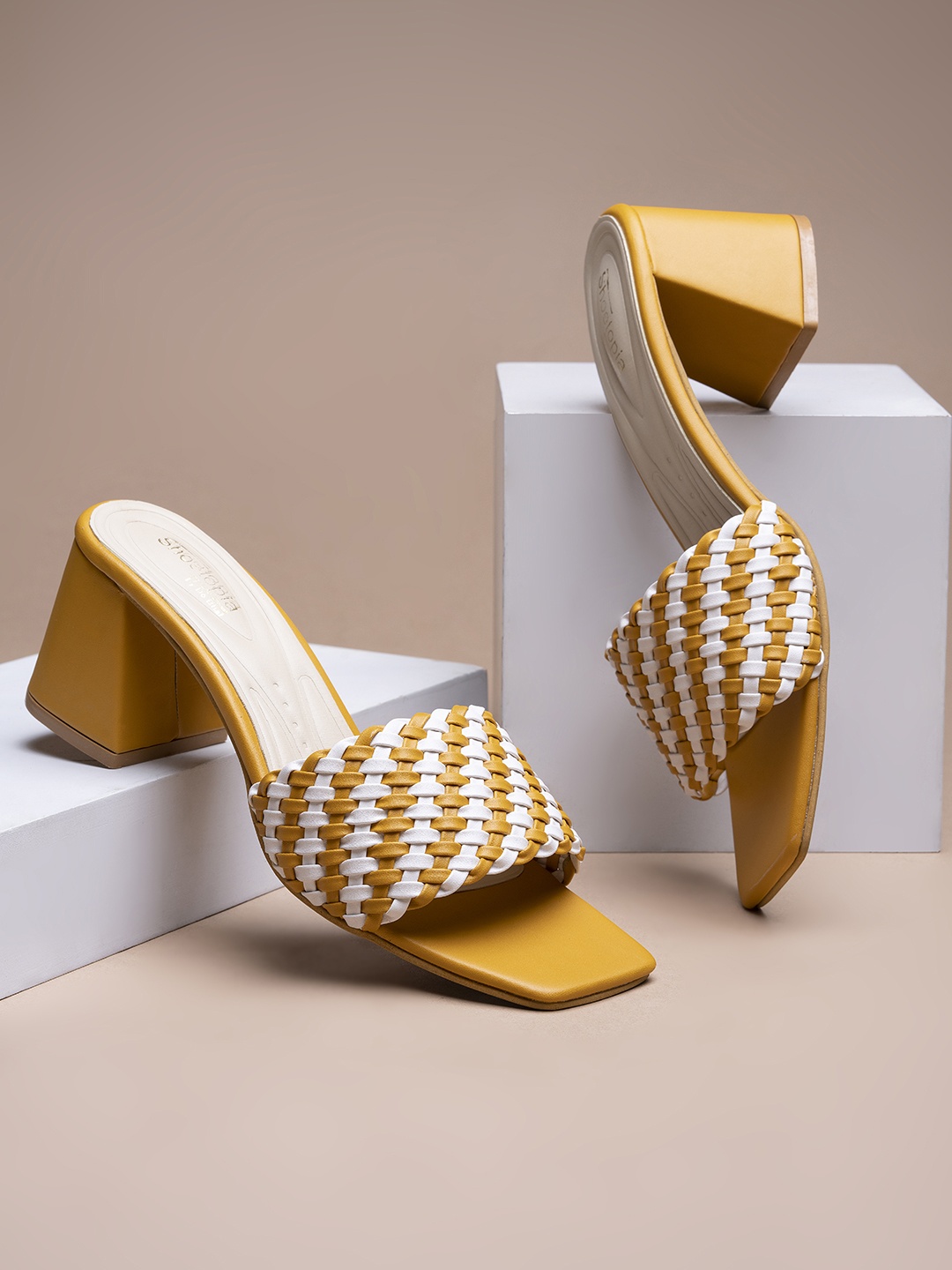 

Shoetopia Yellow & White Block Sandals