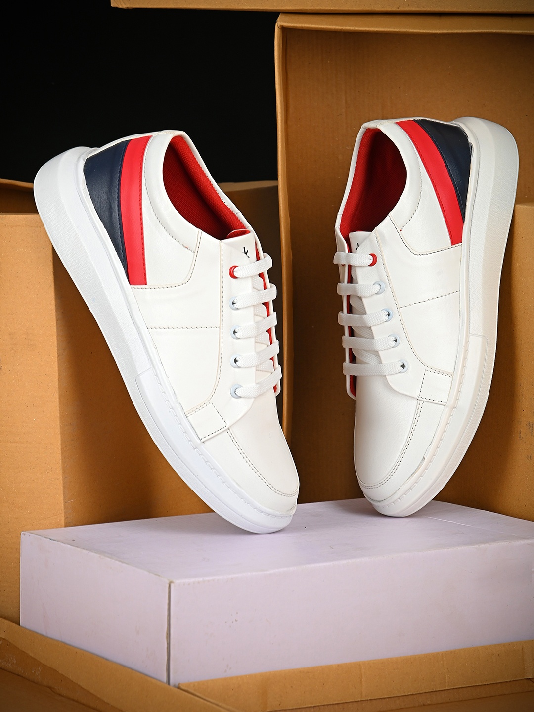 

The Roadster Lifestyle Co Men White Colourblocked Faux Leather Sneakers
