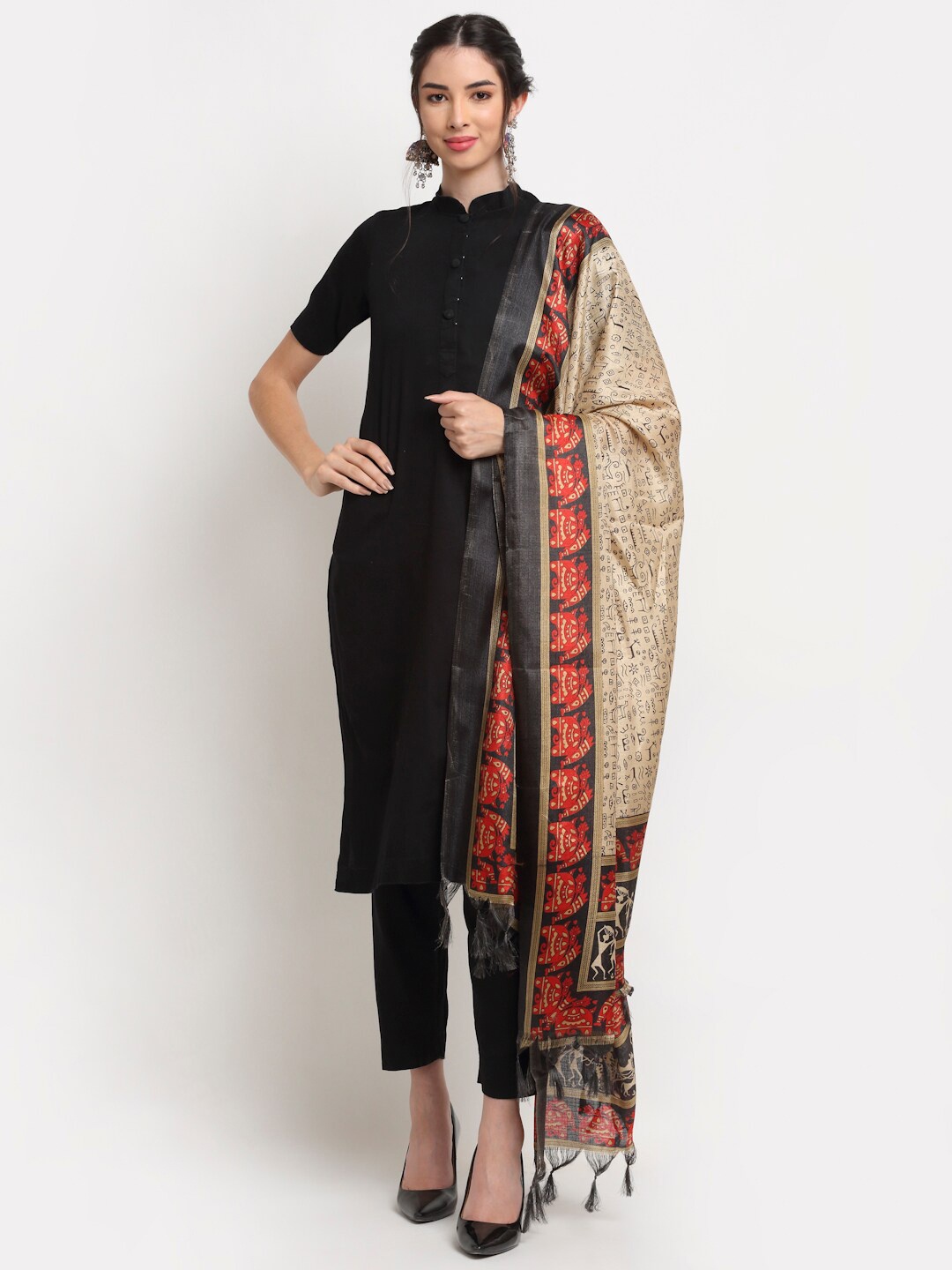 

TAG 7 Beige & Red Quirky Printed Cotton Silk Dupatta