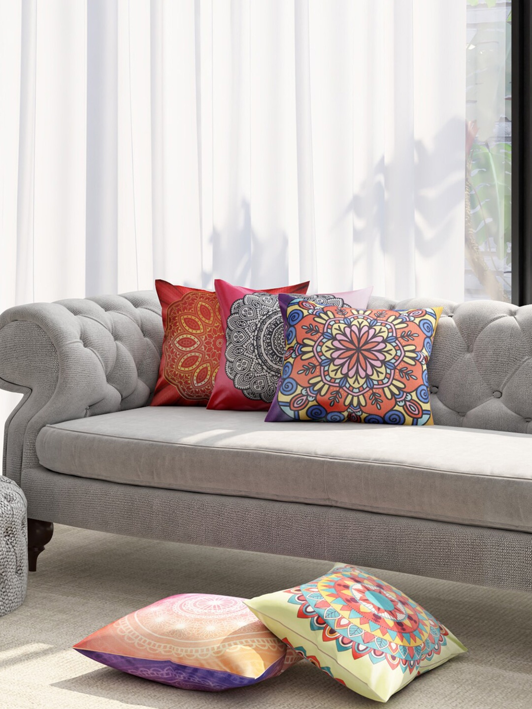 

TAG 7 Pink & Red Set of 5 Ethnic Motifs Square Cushion Covers