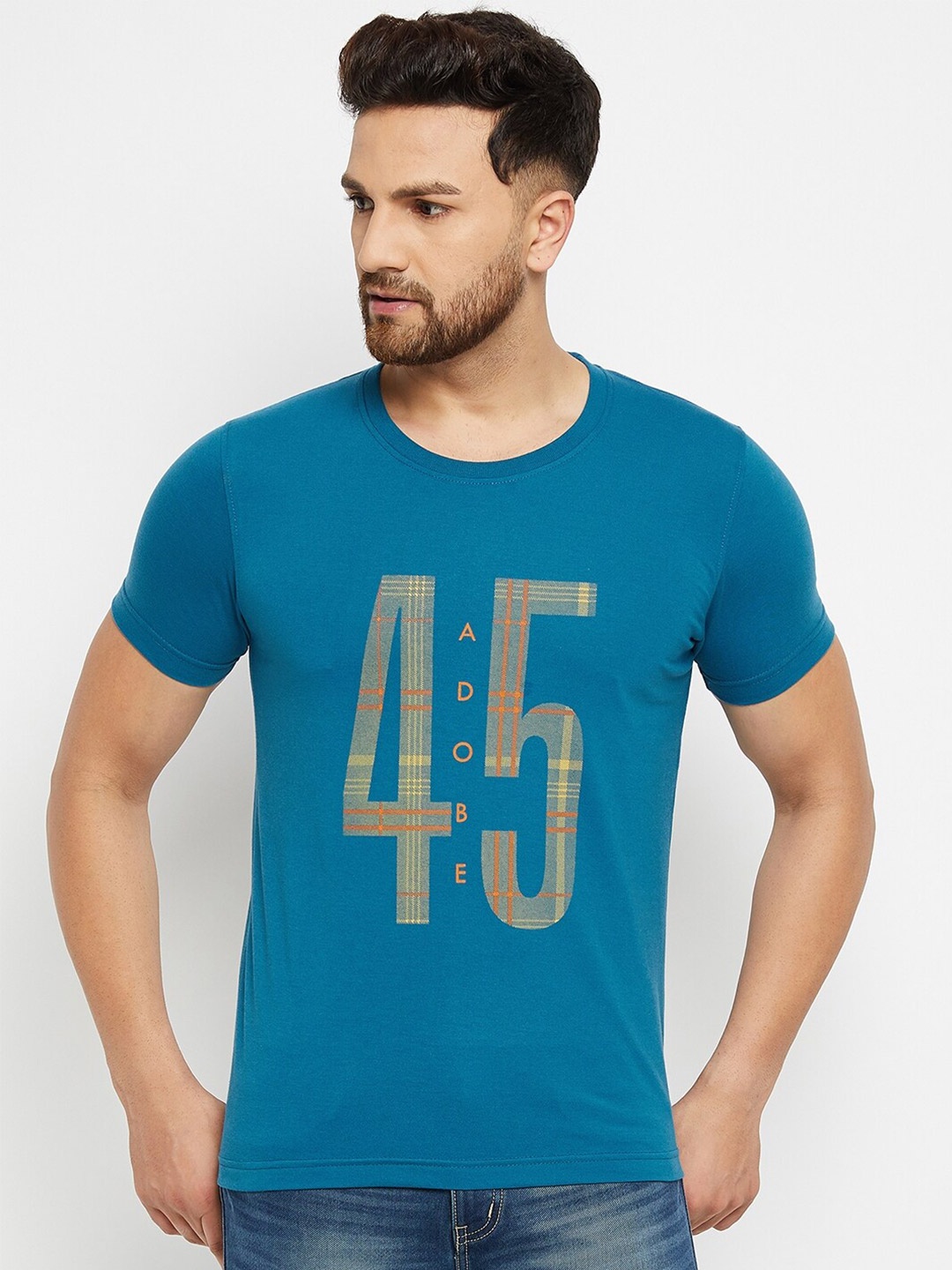 

Adobe Men Blue & Yellow Typography Printed Cotton T-shirt