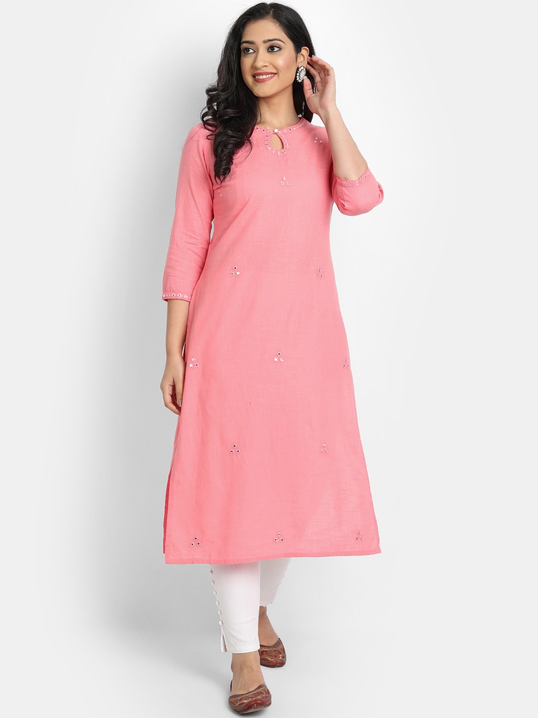 

SUTI Women Pink Embroidered Thread Work Kurta