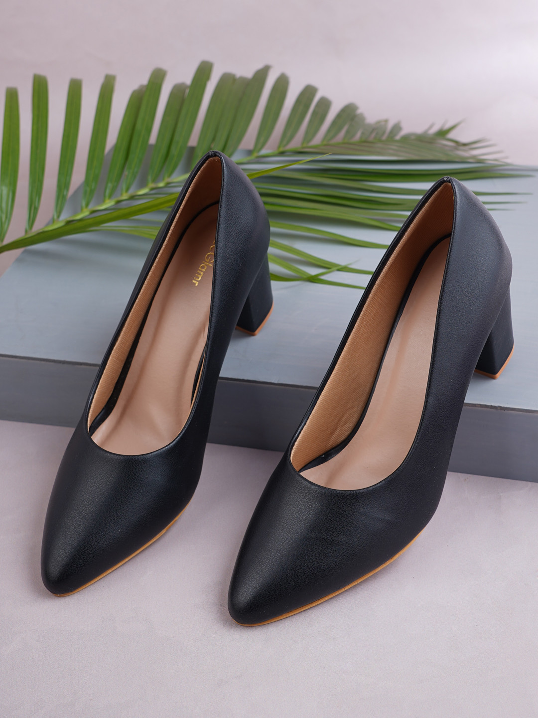 

Get Glamr Black Solid Block Pumps