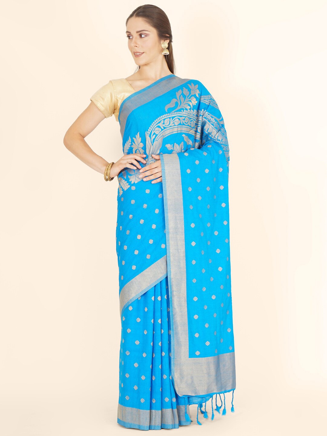 

Bangalore Silk Emporium Blue & Silver-Toned Woven Design Zari Linen Blend Kanjeevaram Saree