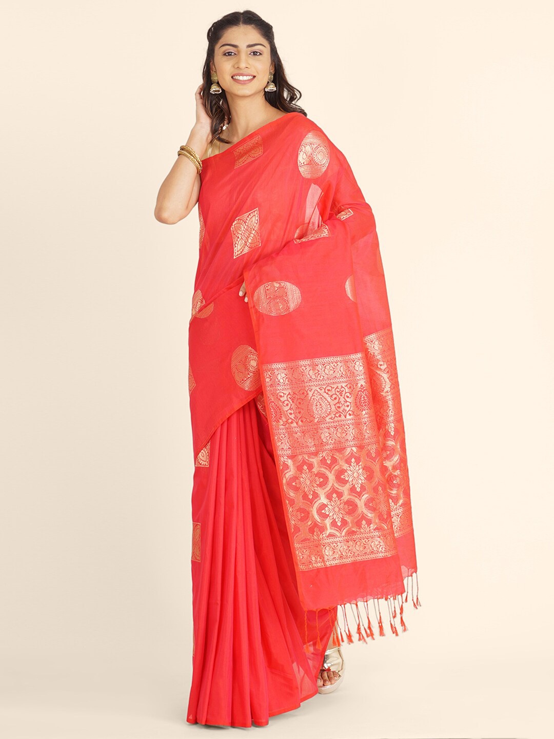 

Bangalore Silk Emporium Red & Gold-Toned Woven Design Zari Art Silk Kanjeevaram Saree