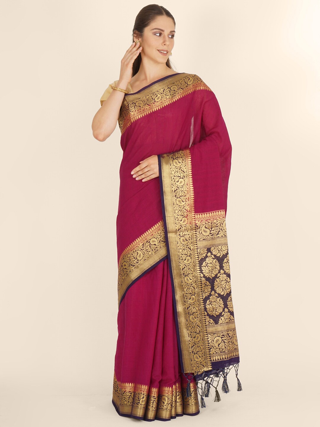 

Bangalore Silk Emporium Purple Linen Blend Kanjeevaram Saree