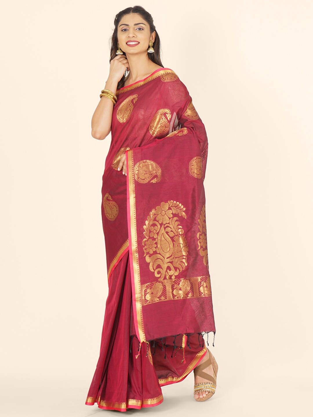 

Bangalore Silk Emporium Maroon & Gold-Toned Woven Design Zari Art Silk Kanjeevaram Saree