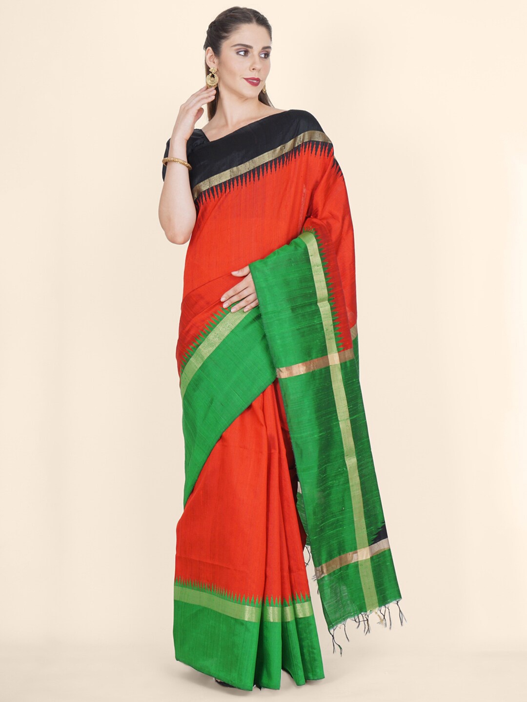 

Bangalore Silk Emporium Red & Green Art Silk Kanjeevaram Saree