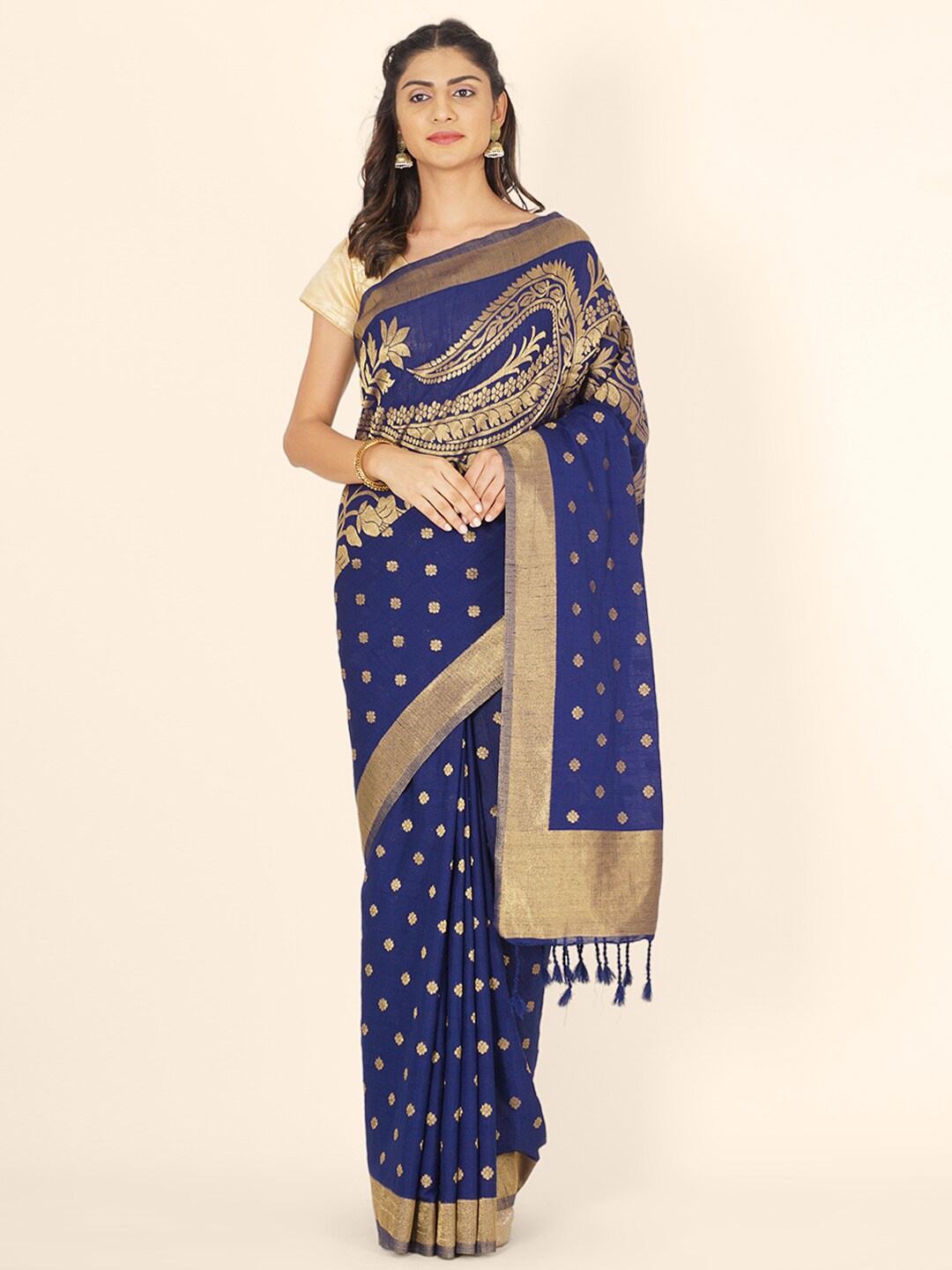 

Bangalore Silk Emporium Blue & Gold-Toned Woven Design Zari Linen Blend Kanjeevaram Saree