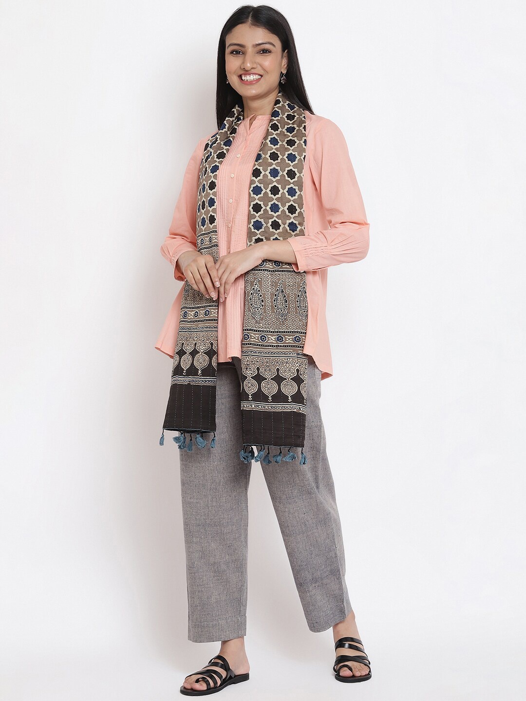 

Fabindia Women Black & Beige Printed Stole