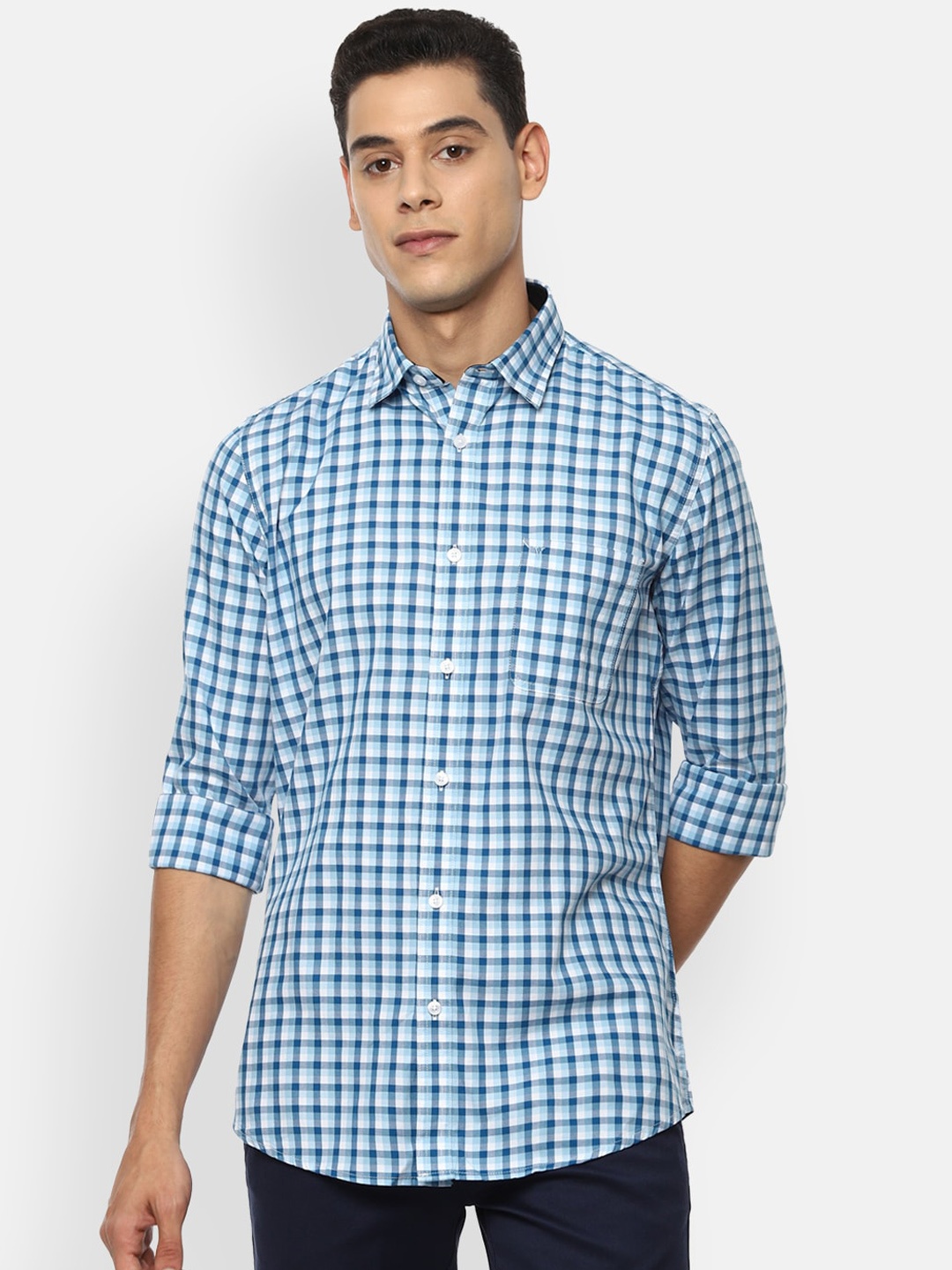 

Van Heusen Sport Men Blue Slim Fit Opaque Checked Casual Shirt