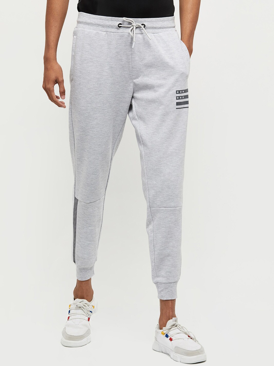 

Max Men Grey Melange Solid Joggers